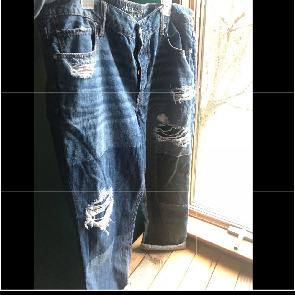 *BRAND NEW*American Eagle Tomgirl/Boyfriend Jeans!